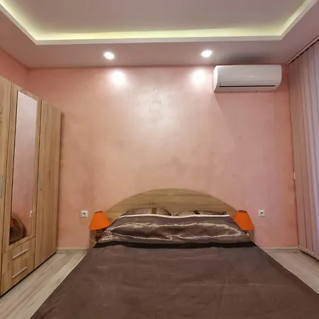 Adam And Eva Apartman Várna