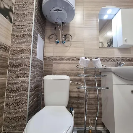 Adam And Eva * ヴァルナ