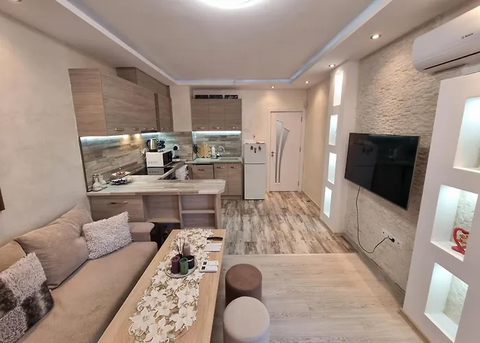 Adam And Eva Apartamento *